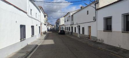 CASA DE PUEBLO PARA REHABILITAR CON PATIO EN TEMBLEQUE photo 0
