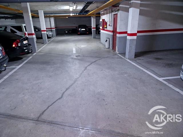 Plaza De Parking en venta en Bargas de 13 m2 photo 0