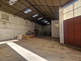 Nave Industrial en venta en Torrijos de 1671 m2 photo 0