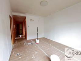 Piso en venta en Fuensalida de 75 m2 photo 0