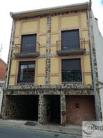 Edificio en venta en Bargas de 350 m2 photo 0