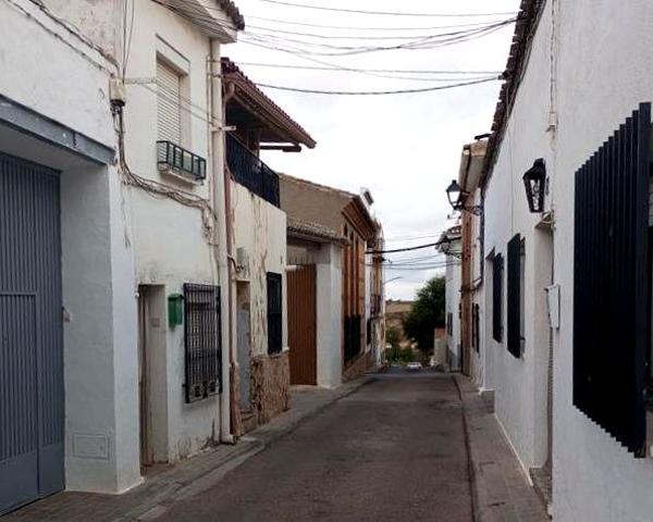 CASA DE PUEBLO EN OCAÑA PARA REFORMAR photo 0