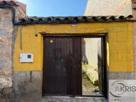 Casa - Chalet en venta en Menasalbas de 239 m2 photo 0