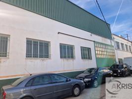 Nave Industrial en venta en Sonseca de 908 m2 photo 0