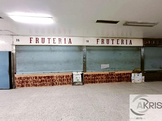 Venta de 2 Puestos Comerciales Contiguos en &quot;Galería San Juan&quot;, Fuensalida photo 0