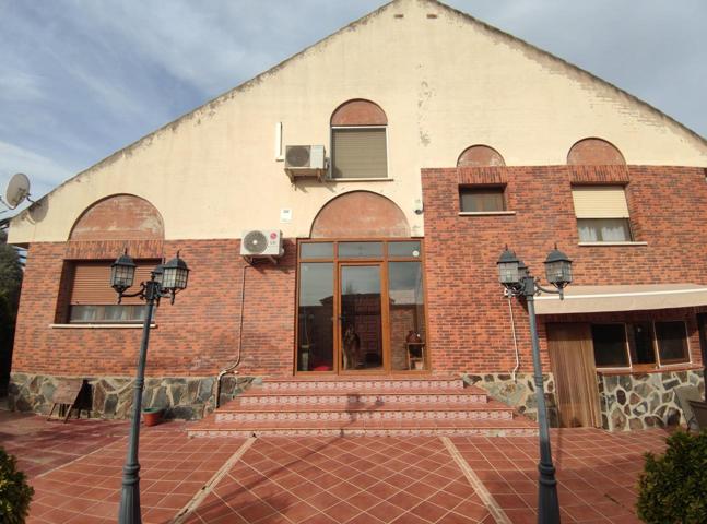 MAGNIFICIO CHALET ALTO STANDING EN LAS NIEVES (NAMBROCA) photo 0