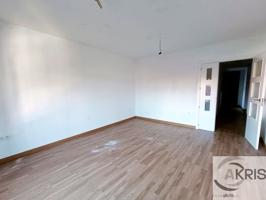 Piso en venta en Almorox de 89 m2 photo 0