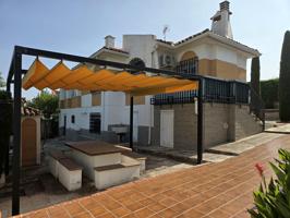 CHALET EN URBANIZACION CON ZONAS COMUNES photo 0