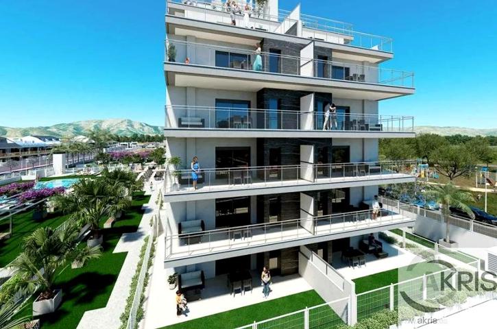 Apartamentos de 3 habitaciones en el Edificio Cristal photo 0