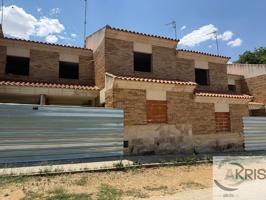 Vivienda a terminar con gran potencial photo 0