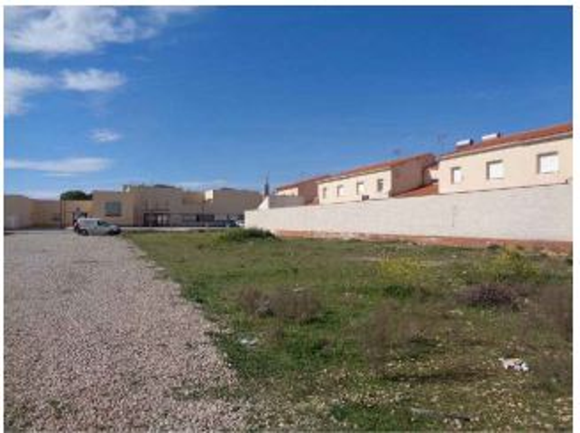 Terreno en venta en Quintanar de la Orden de 197 m2 photo 0