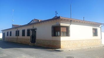 Chalet Alquilado, no se puede visitar photo 0