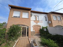 CHALET EN SUBASTA, OLIAS DEL REY photo 0