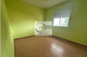 CHALET PAREADO EN RECAS photo 0