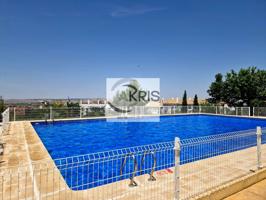 Adosado en alquiler en Toledo de 176 m2 photo 0