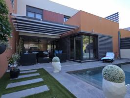Descubre tu Nuevo Estilo de Vida: Chalet en Valparaíso con zonas comunes photo 0
