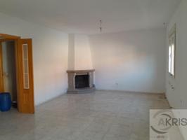 VENTA CHALET PAREADO EN UGENA photo 0