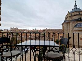 🌟 Piso exclusivo con gran terraza y vistas al casco histórico de Toledo photo 0