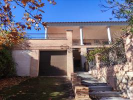 CHALET INDEPENDIENTE EN LAYOS GOLF photo 0