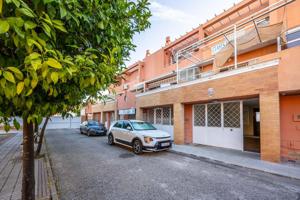 Unifamiliar Pareada En venta en Lepanto, Mairena Del Aljarafe photo 0