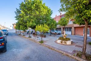 Unifamiliar Pareada En venta en Lepanto, Mairena Del Aljarafe photo 0