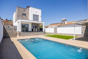 Unifamiliar En venta en Andalucia, Palomares Del Rio photo 0