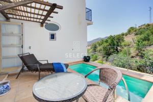 ENCANTADORA CASA EN VENTA EN ÍTRABO (GRANADA) photo 0