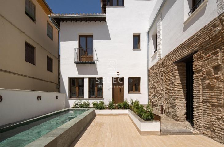 Vivienda exclusiva a estrenar en el corazón de Granada photo 0