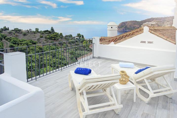 Moderna casa adosada con vistas al mar y a la vega en La Herradura photo 0