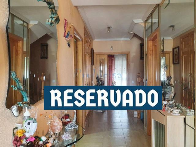 Chalet adosado en venta en Moraleja de Enmedio photo 0