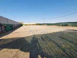 Alquiler de parcela urbana, también en venta photo 0