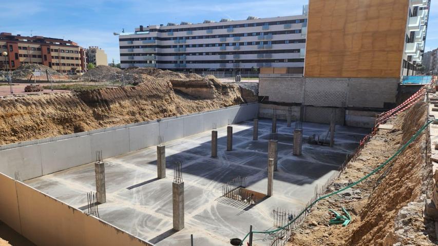 OBRAS INICIADAS - S4 - Burgos - Obra nueva de 29 viviendas, bajos y áticos con terraza photo 0