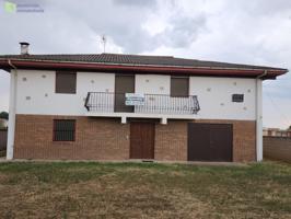 Venta de Casa con terreno en Villasandino,  Burgos ¡Oportunidad única! photo 0