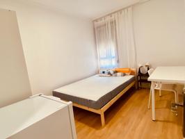 Habitación en alquiler en Fuenlabrada de 13 m2 photo 0