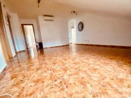 Piso en venta en Fuenlabrada de 111 m2 photo 0