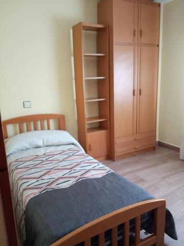Habitación en alquiler en Fuenlabrada de 13 m2 photo 0