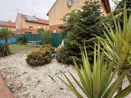 Casa - Chalet en venta en Cubas de la Sagra de 208 m2 photo 0