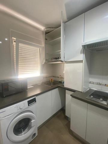 Habitación en alquiler en Fuenlabrada de 15 m2 photo 0