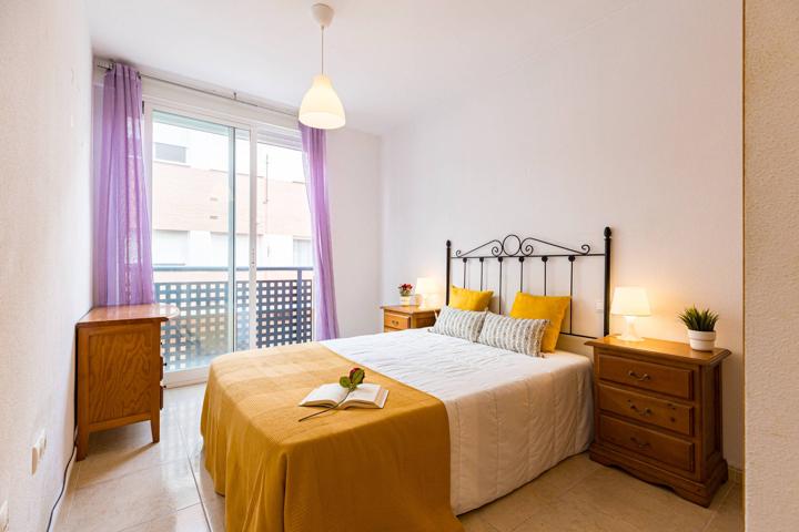Apartamento con balcón, garaje y ascensor en excelente ubicación en el Barrio del Progreso photo 0