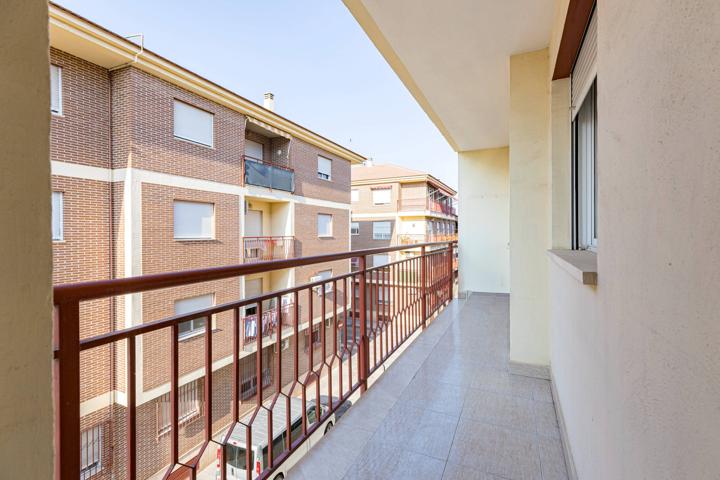 MAGNIFICO PISO PUENTE TOCINOS 3 DORMITORIOS GARAJE Y TRASTERO photo 0