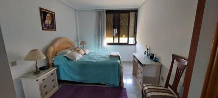 Piso En venta en Avenida L Aigüera, Benidorm photo 0