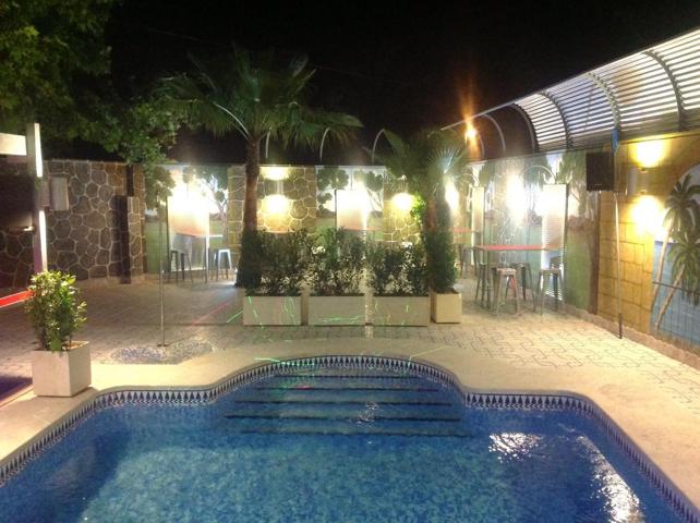 OPORTUNIDAD HOSTAL CON BAR DE COPAS. RINCON DE LOIX photo 0