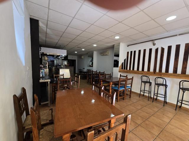 SE VENDE RESTAURANTE EN ZONA CENTRO photo 0