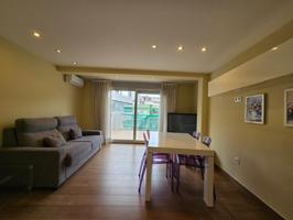 SE ALQUILA APARTAMENTO EN PLENO CENTRO BENODORM photo 0
