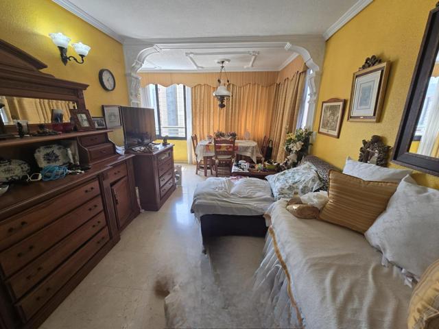 SE VENDE APARTAMENTO EN ZONA LEVANTE photo 0