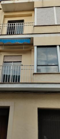 Edificio de 2 plantas más garaje en el corazón de Pego photo 0