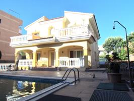Casa En venta en Calle Marquès Torre, Palmanova, Calvià photo 0