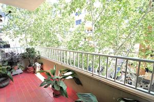 Piso En venta en Calle Uetam, Las Avenidas, Palma De Mallorca photo 0