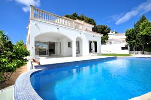 Casa En venta en Calle Tranvia, Genova - Bonanova - Sant Agustí, Palma De Mallorca photo 0