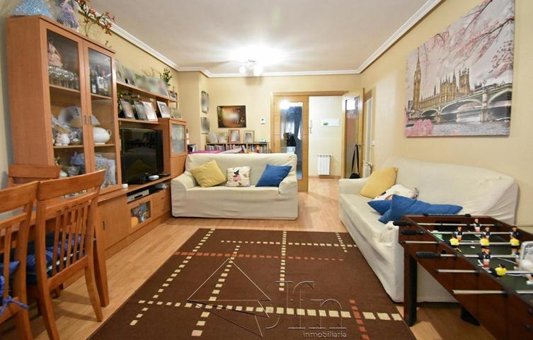 REF. 177D. PISO PLANTA BAJA EN MEDINA DEL CAMPO photo 0